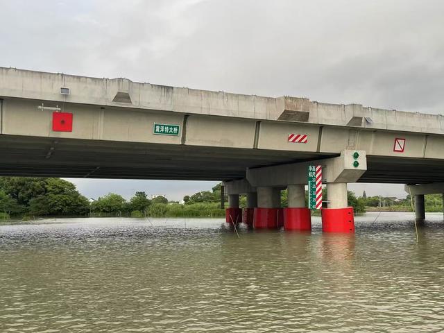 海南道路指示牌设计规范标准解读及旅游管理服务优化
